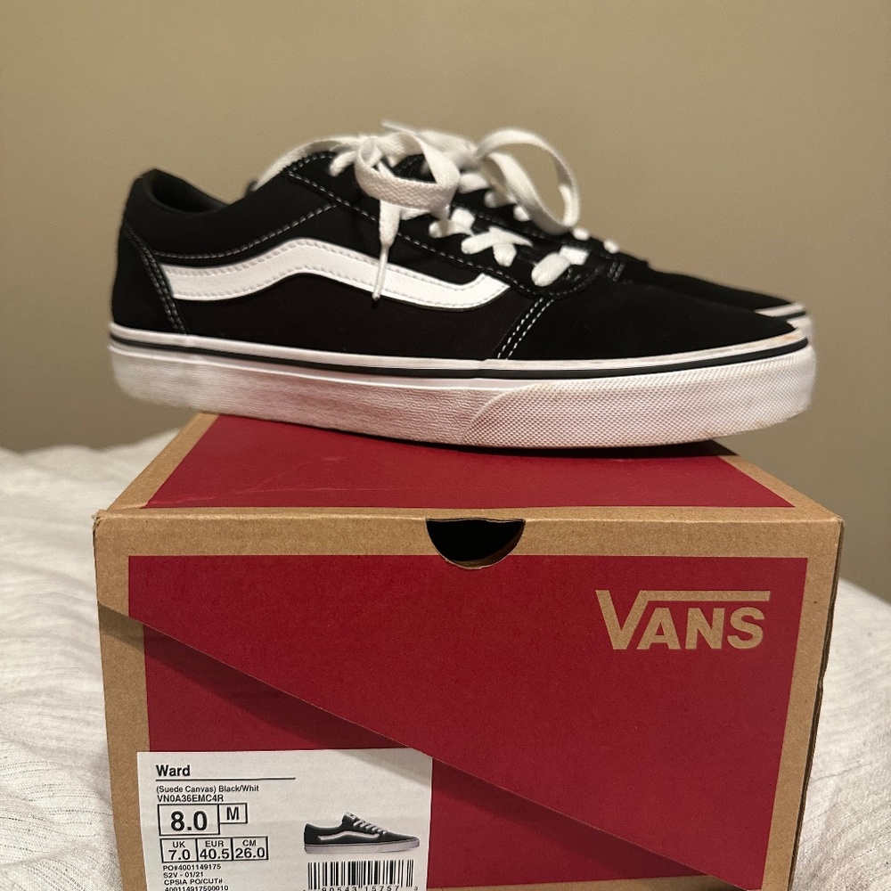 Vans 8M